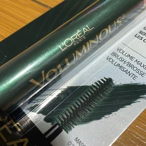L’OREAL PARIS volume building Deep Green Mascara